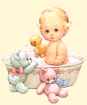 Ребёнок принимает ванну