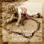 Девочка рисует сердце на песке (if we really want to love...