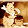 Винни-пух ест мёд