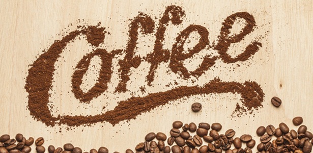 Открытки. 17 апреля. Международный день кофе. Надпись кофе