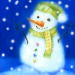 Снеговичок в шарфе и шапке, нос из морковки