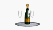 Шампанское с бокалами