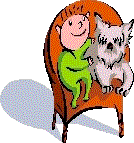  <b>Ребёнок</b> с собакой сидят на кресле 