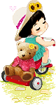 Девчушка в шляпе на велосипеде с мишкой
