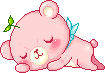 Спящий розовый медвежонок