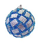 Новогодняя игрушка-шарик бисер голубой с белым