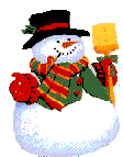 Снеговик в шарфике и с лопаткой