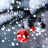  Снежок на <b>новогодней</b> елке 