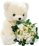 Медвежонок поздравляет с букетом цветов