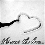 Нарисованное сердце на снегу (it was the love)