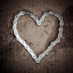 Сердце из велосипедной цепи