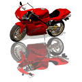 Красный спортивный мотоцикл