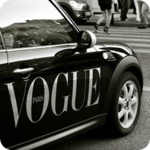 Авто с надписью 'vogue'