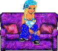  Блестящая девушка сидит на ярком <b>диване</b> в голубом костюме 