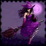 Ведьмочка на метле над городом на фоне фиолетовой луны