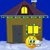 Смайлик у дома лепит снежки